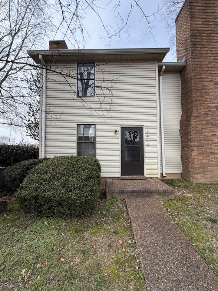 2448 Fairbrook Dr - Photo 1