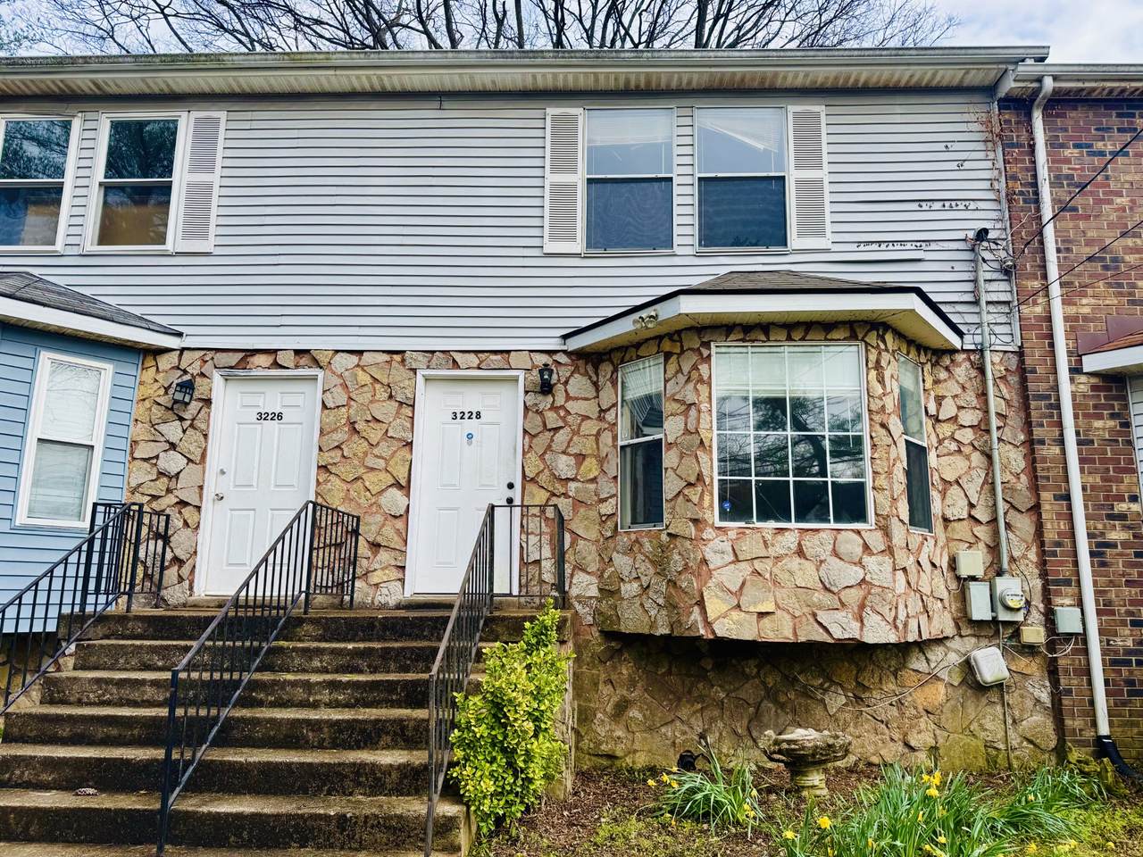 3228 Lakeford Dr - Photo 1