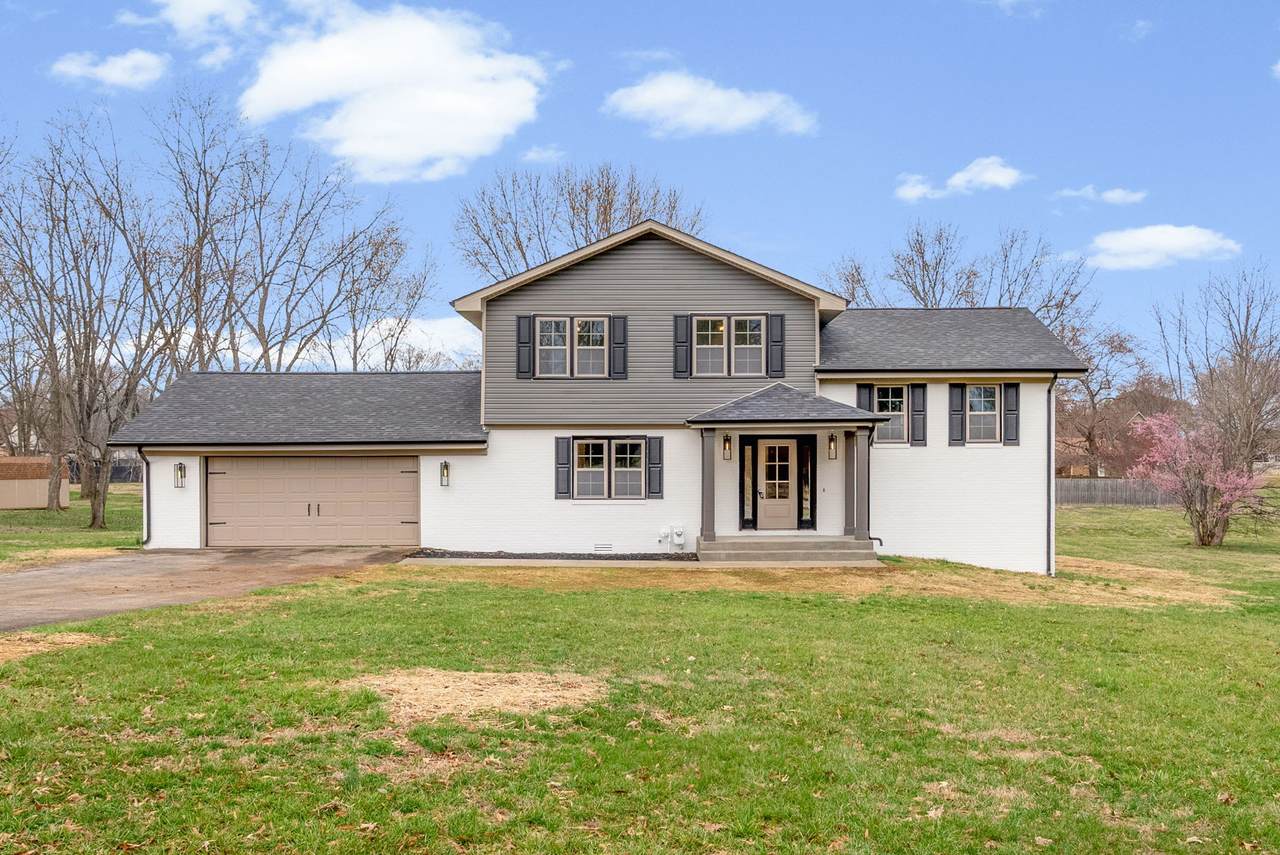 1022 Great Oaks Dr - Photo 1