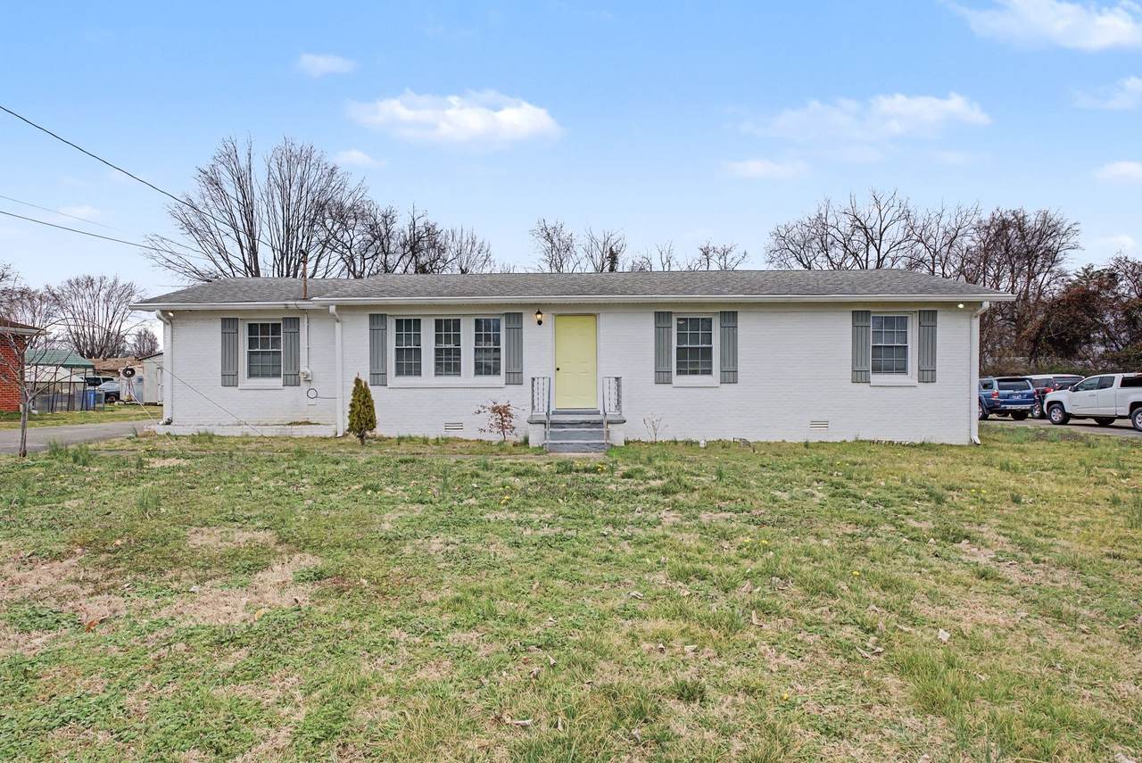 407 Sam Houston Dr - Photo 1