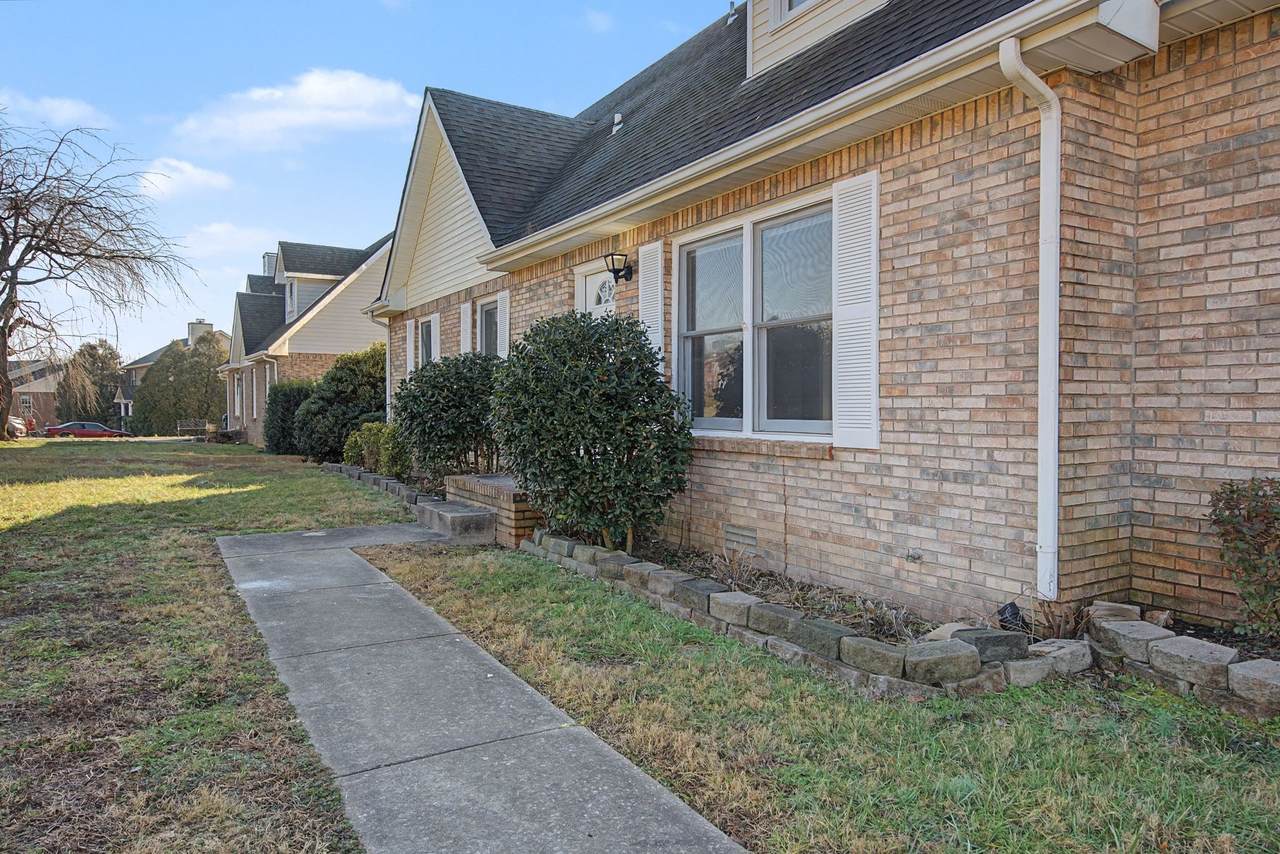 https://bt-photos.global.ssl.fastly.net/nashville/1280_boomver_1_RTC3146389-1.jpg