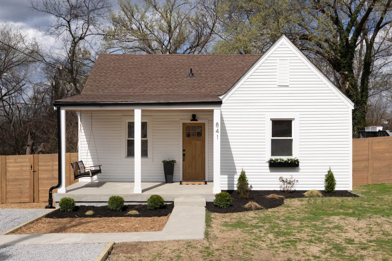 841 Seymour Ave - Photo 1