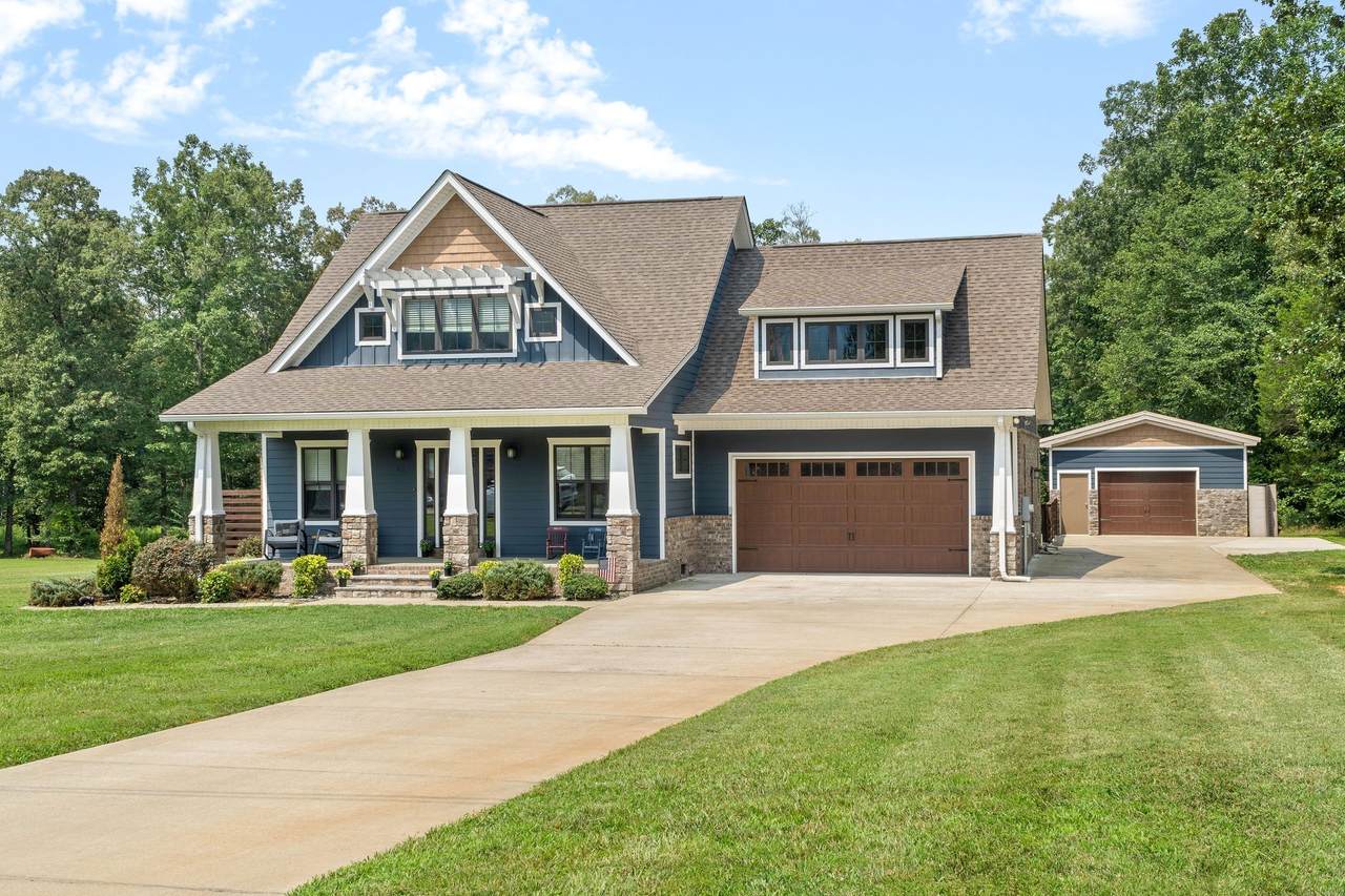 654 Bonner Way - Photo 1