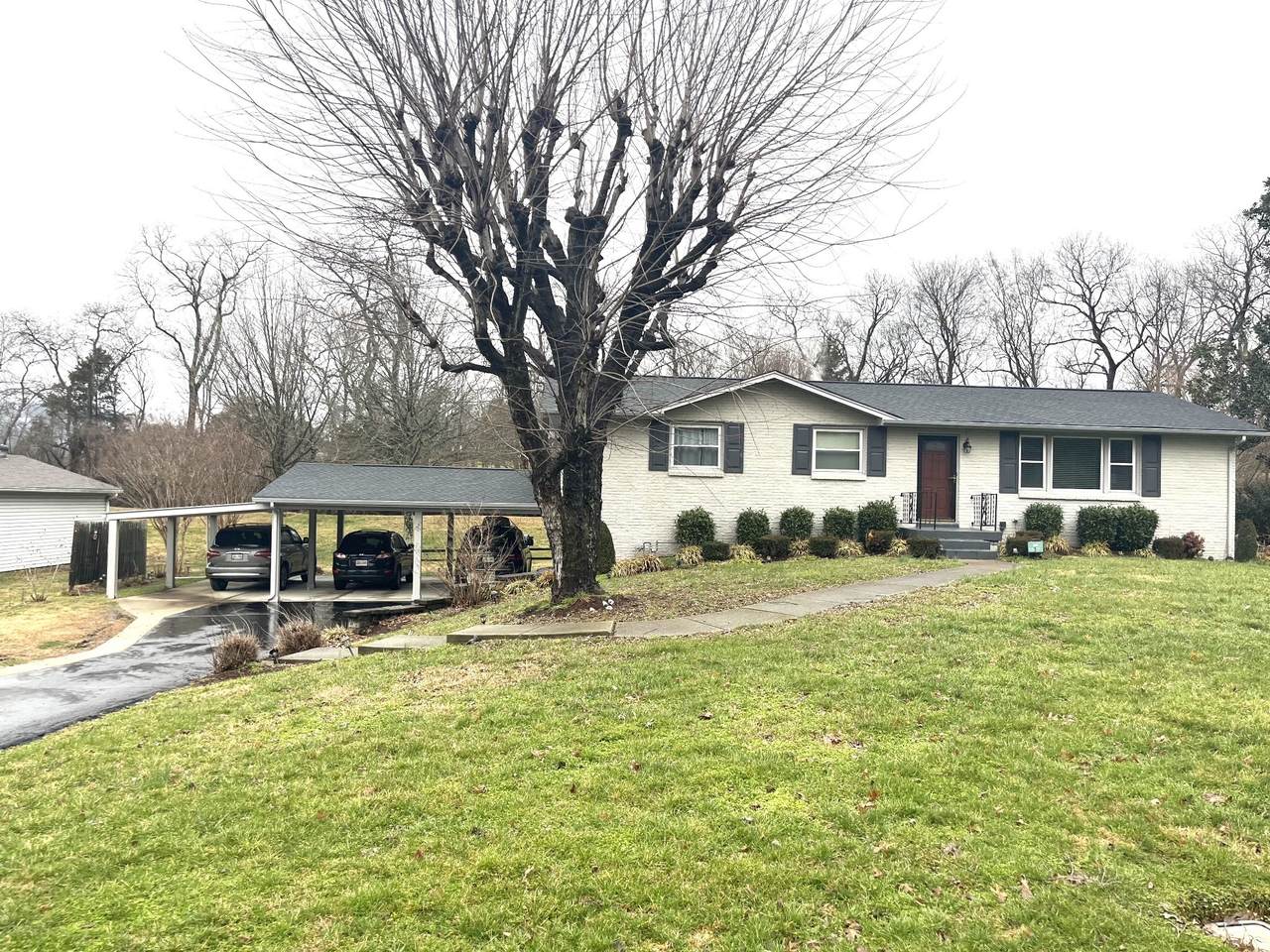 9008 Forest Lawn Dr - Photo 1