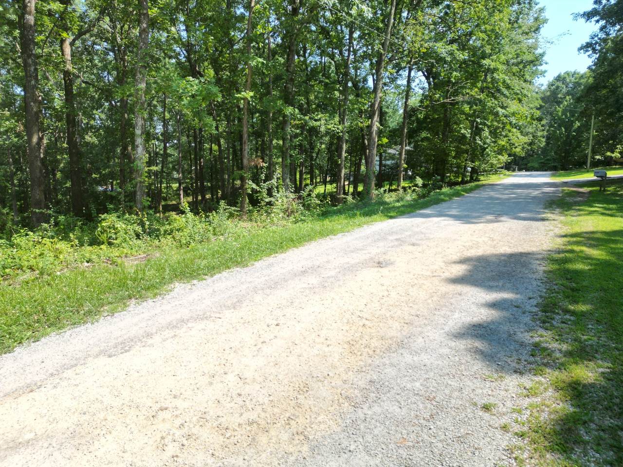 https://bt-photos.global.ssl.fastly.net/nashville/1280_boomver_1_RTC3146759-1.jpg