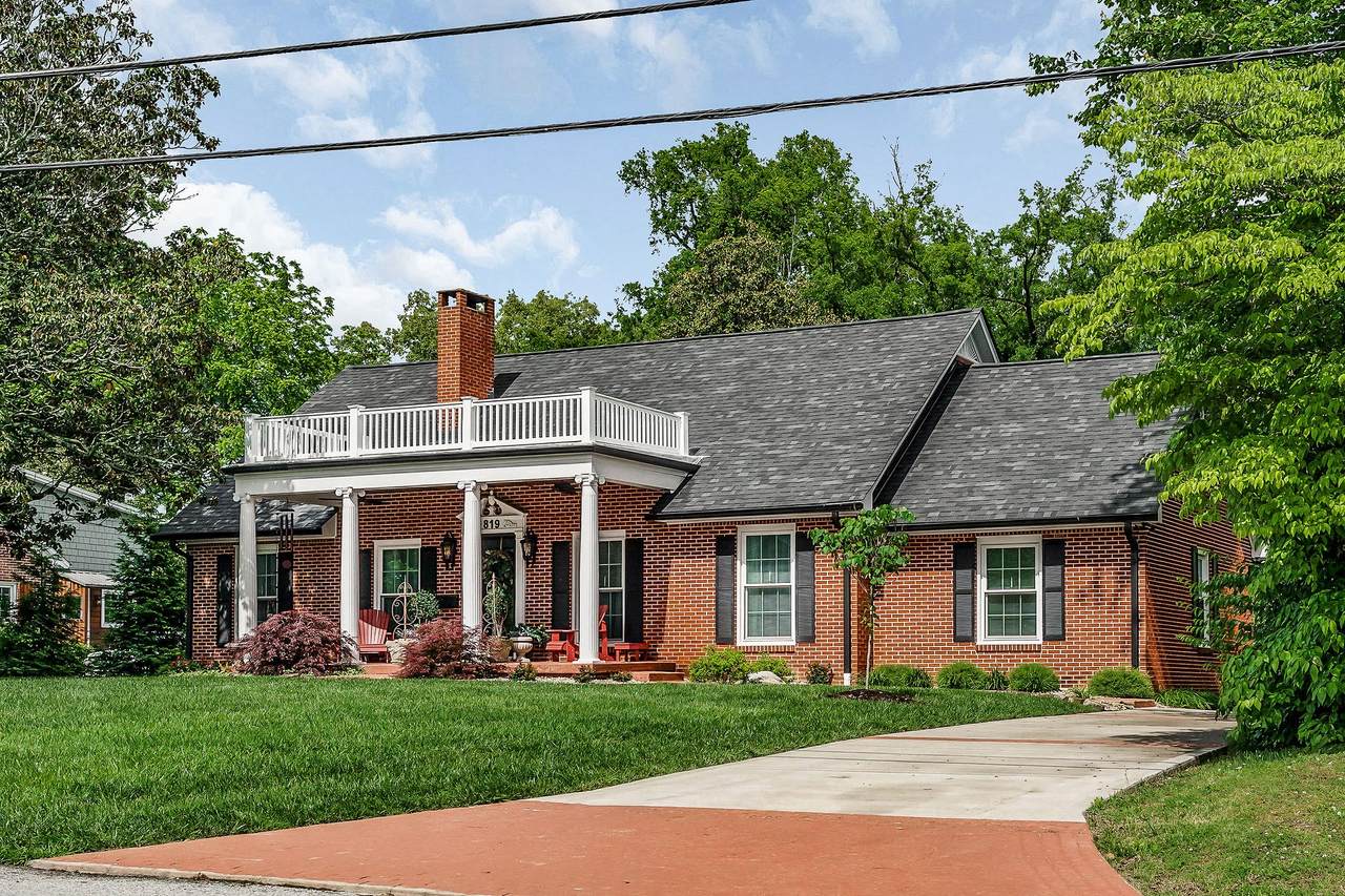 819 N Jefferson Ave - Photo 1