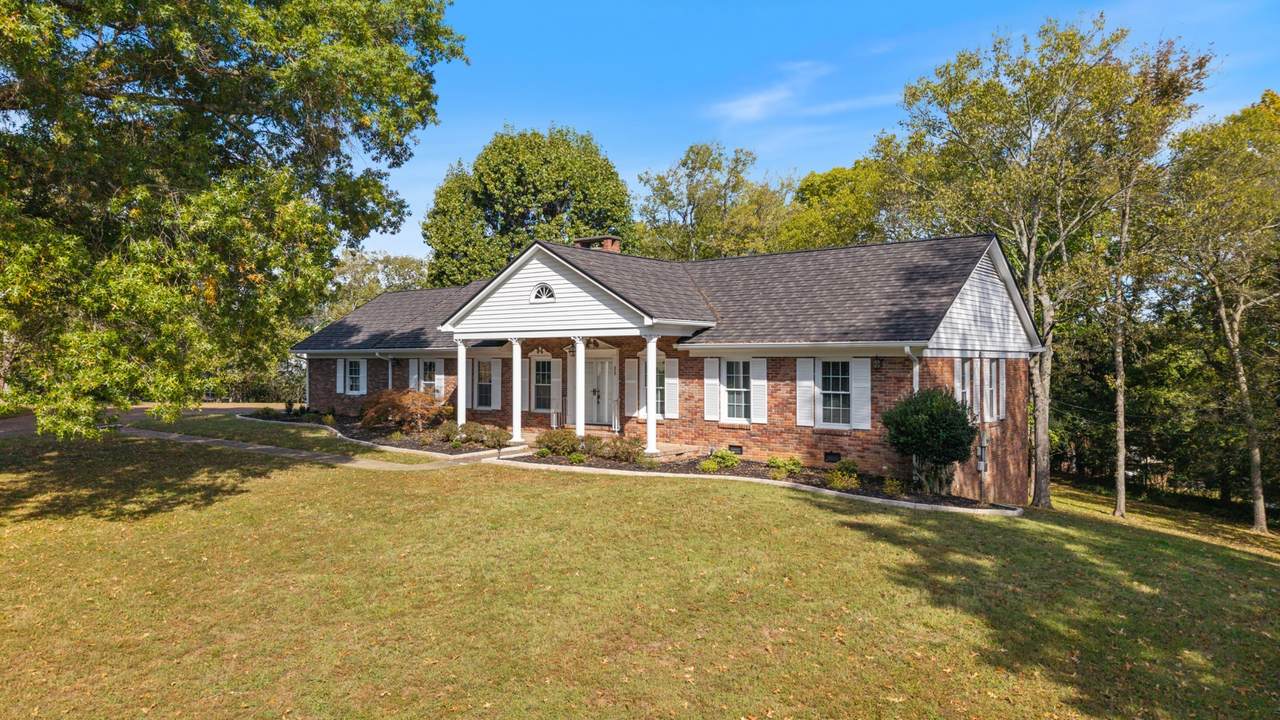 https://bt-photos.global.ssl.fastly.net/nashville/1280_boomver_1_RTC3146797-1.jpg