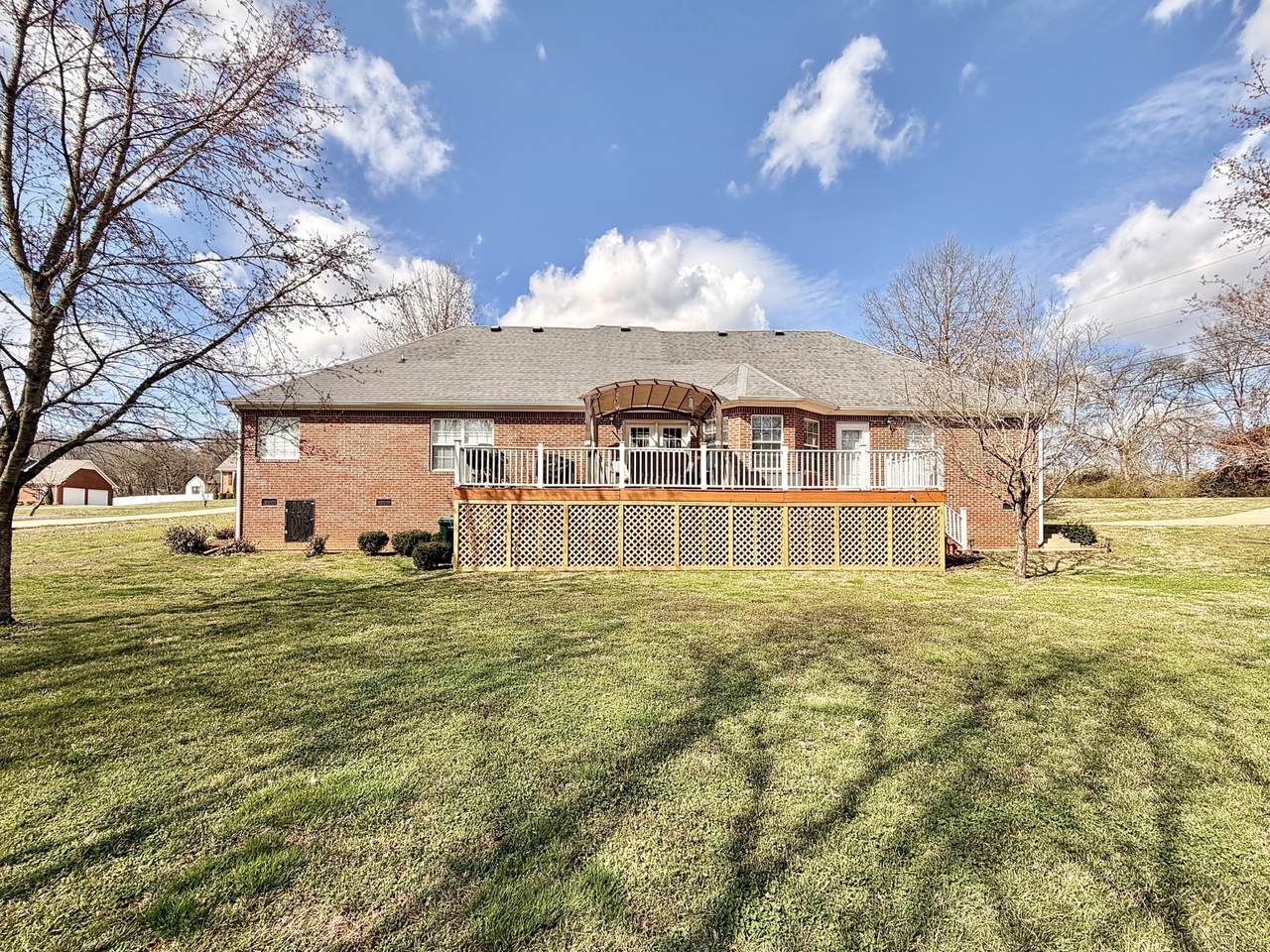 https://bt-photos.global.ssl.fastly.net/nashville/1280_boomver_1_RTC3146859-1.jpg