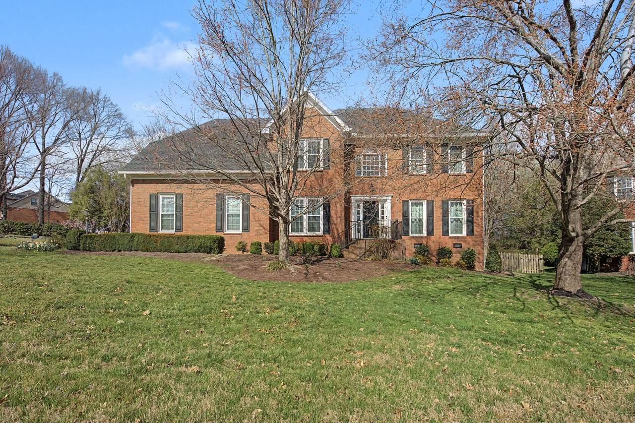 301 Saddlebridge Ln - Photo 1