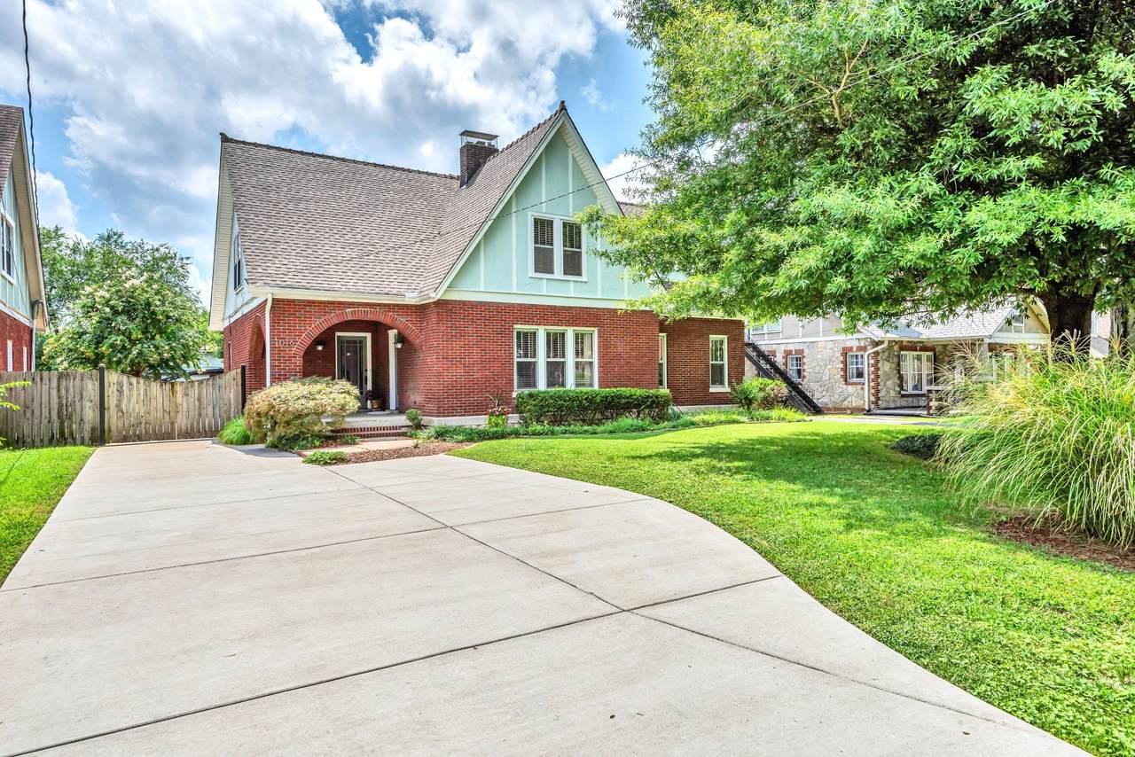 1016 Fairwin Ave - Photo 1
