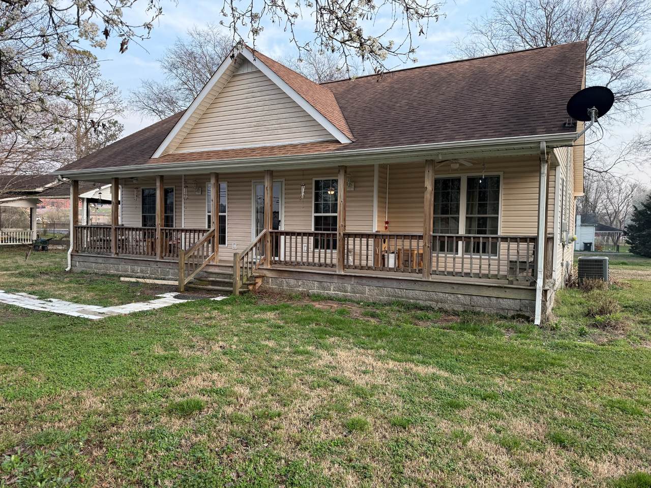 7719 Elkton Pike - Photo 1