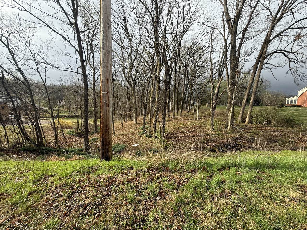 1930 Arlington Rd - Photo 1