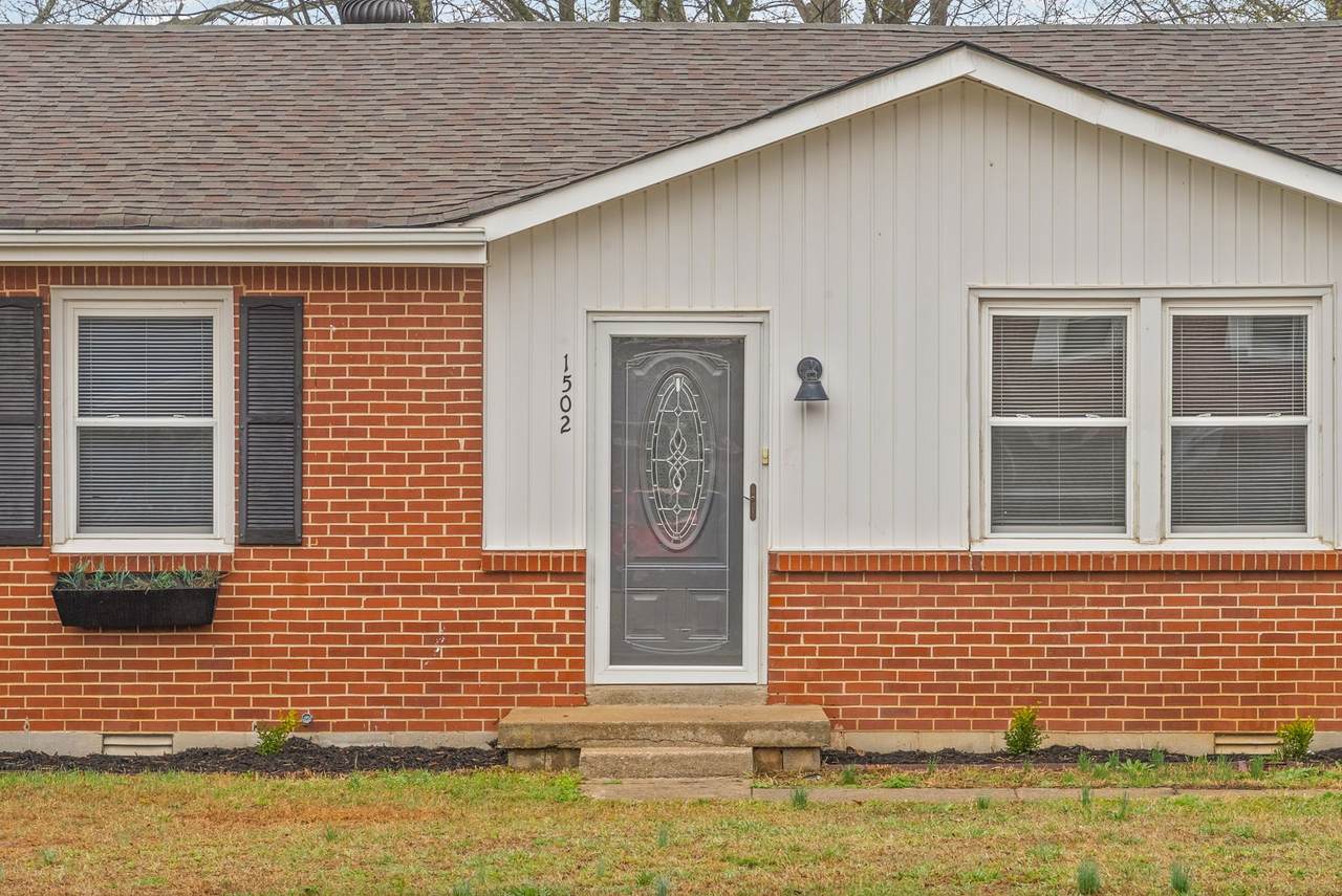 https://bt-photos.global.ssl.fastly.net/nashville/1280_boomver_1_RTC3147140-1.jpg
