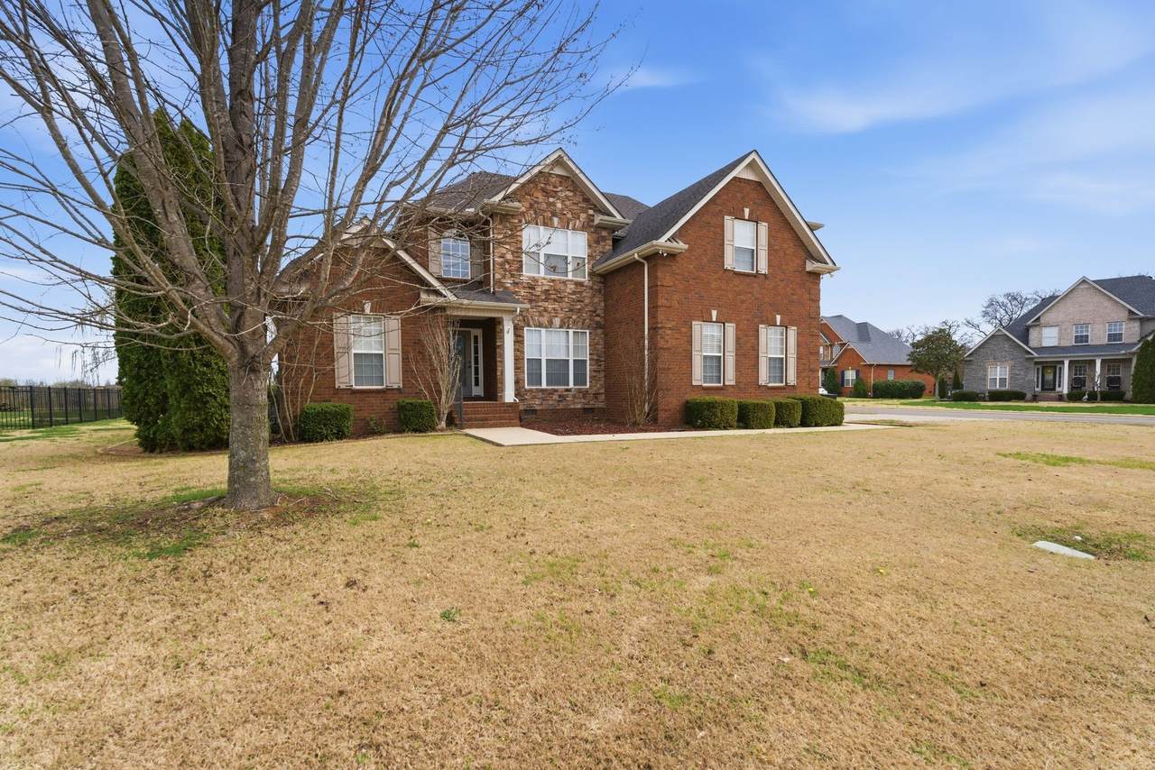 https://bt-photos.global.ssl.fastly.net/nashville/1280_boomver_1_RTC3147184-1.jpg