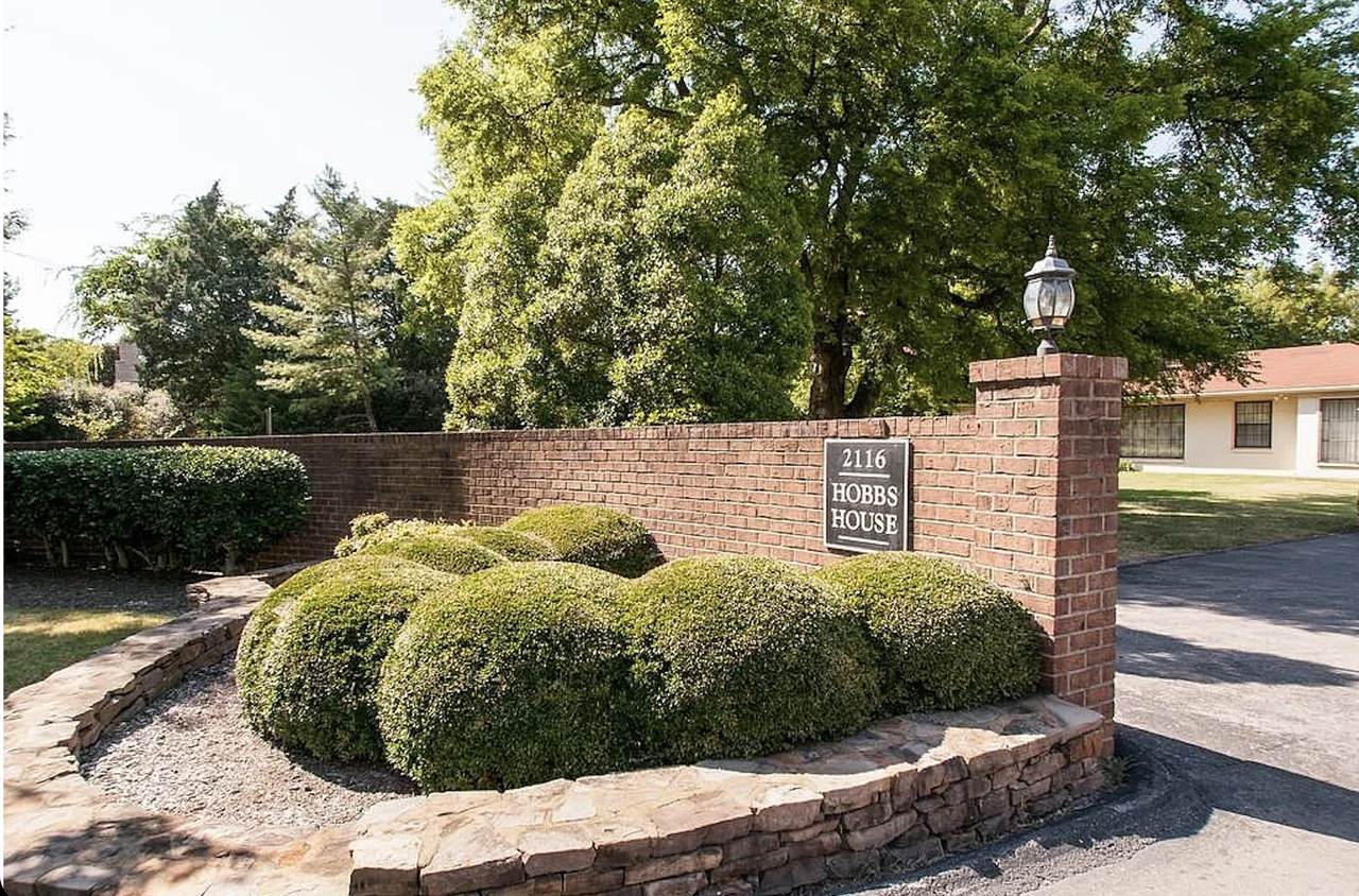 2116 Hobbs Rd - Photo 1