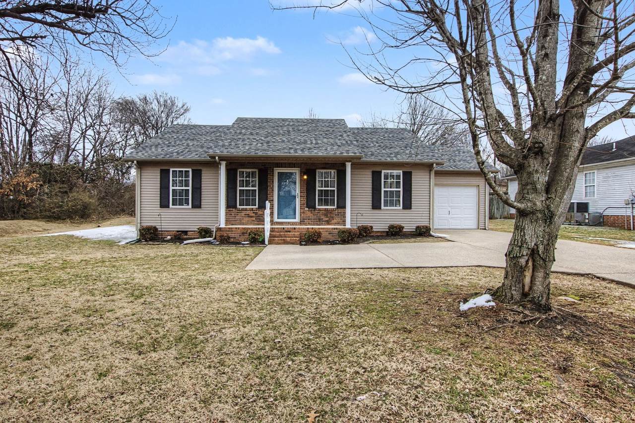 1818 Battleground Dr - Photo 1