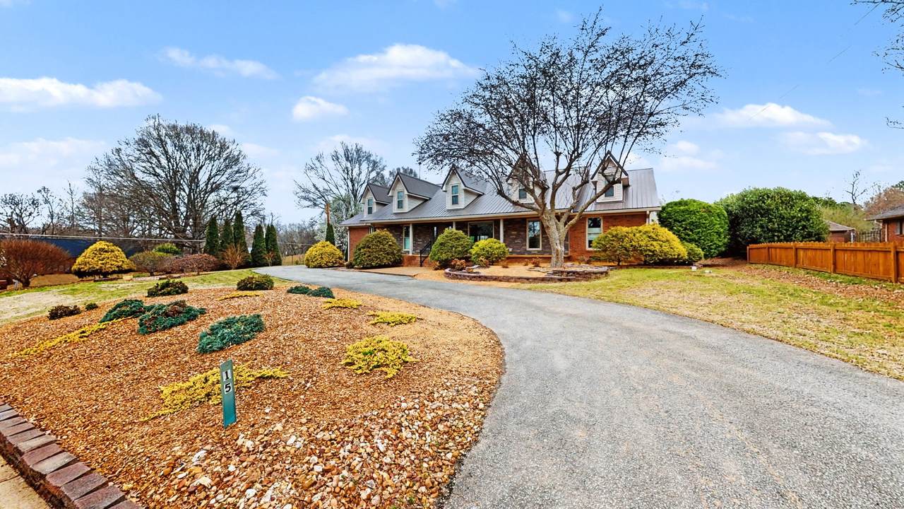 https://bt-photos.global.ssl.fastly.net/nashville/1280_boomver_2_RTC3147390-1.jpg