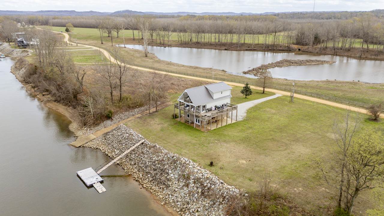 https://bt-photos.global.ssl.fastly.net/nashville/1280_boomver_1_RTC3147518-1.jpg
