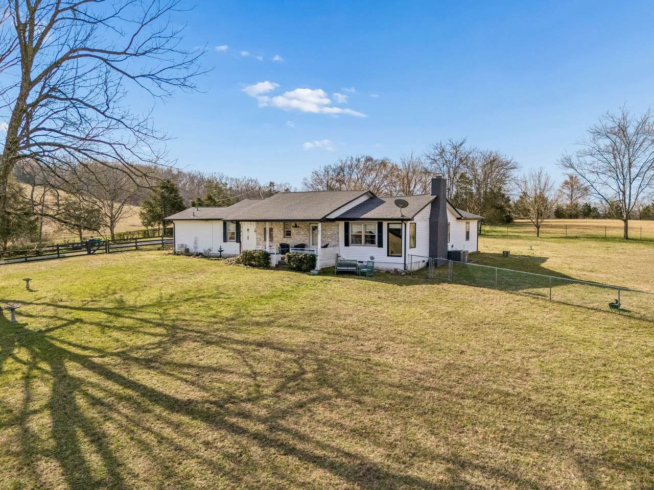 https://bt-photos.global.ssl.fastly.net/nashville/1280_boomver_1_RTC3147647-1.jpg