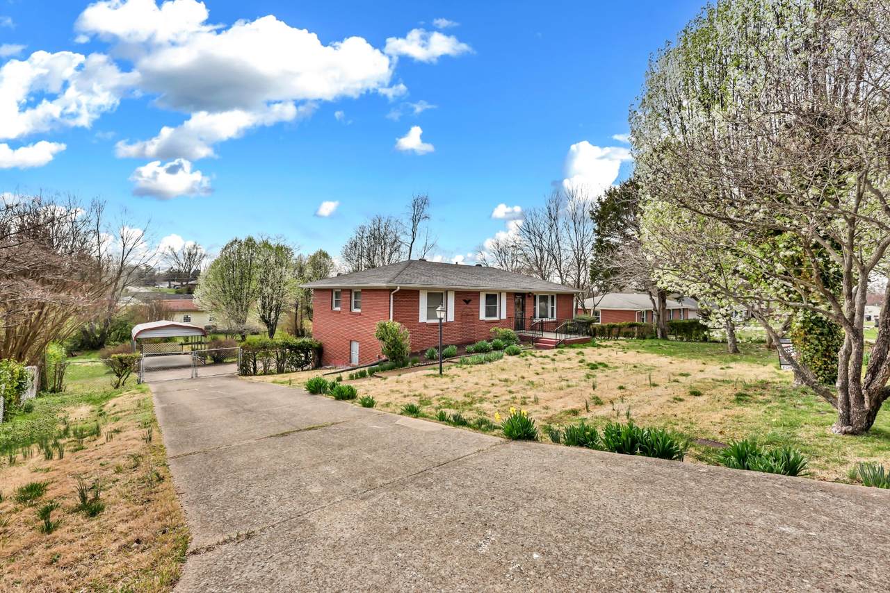 https://bt-photos.global.ssl.fastly.net/nashville/1280_boomver_1_RTC3147670-1.jpg