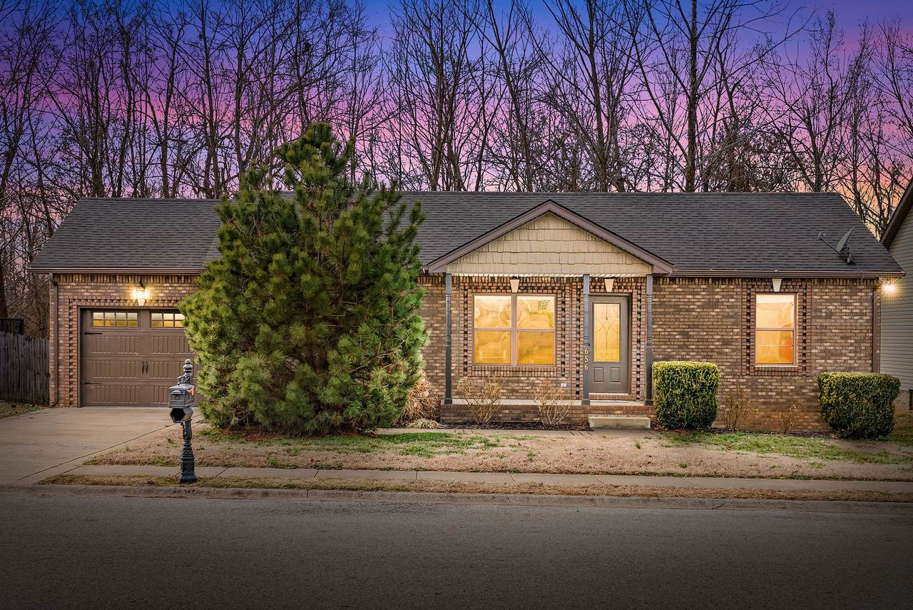 656 Deer Ridge Dr - Photo 1