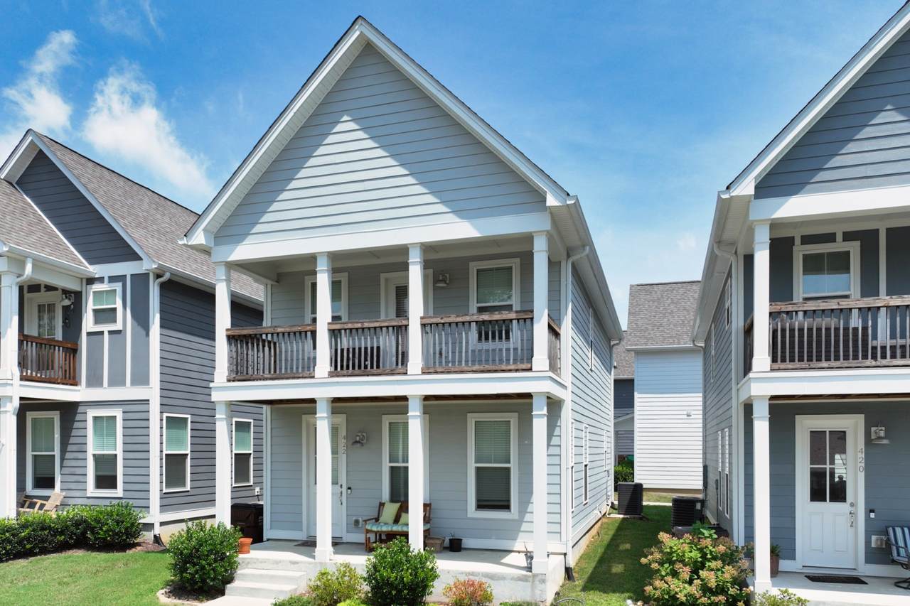 422 Creative Way - Photo 1