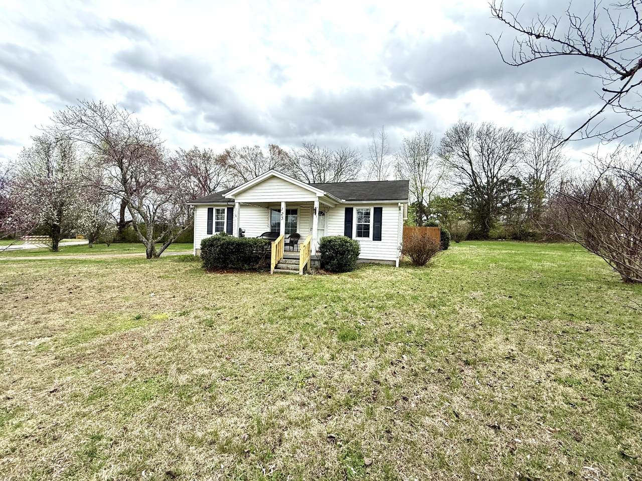 https://bt-photos.global.ssl.fastly.net/nashville/1280_boomver_1_RTC3147860-1.jpg