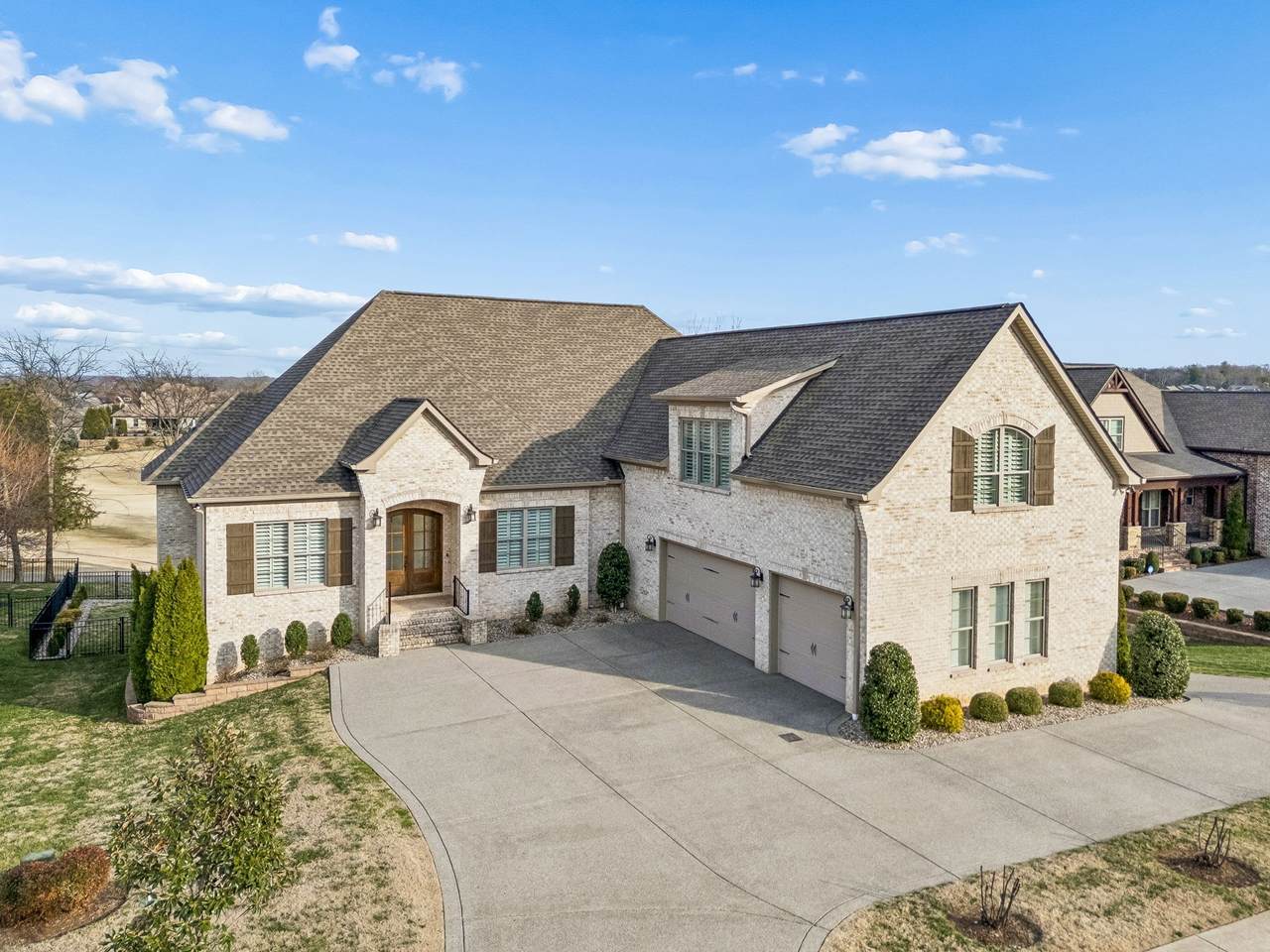 1625 Foxland Blvd - Photo 1