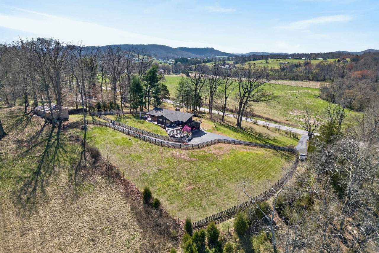 719 Monterey Hwy - Photo 1