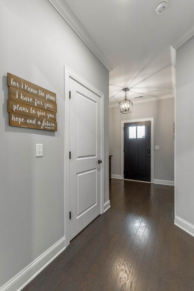 https://bt-photos.global.ssl.fastly.net/nashville/1280_boomver_1_RTC3147970-1.jpg