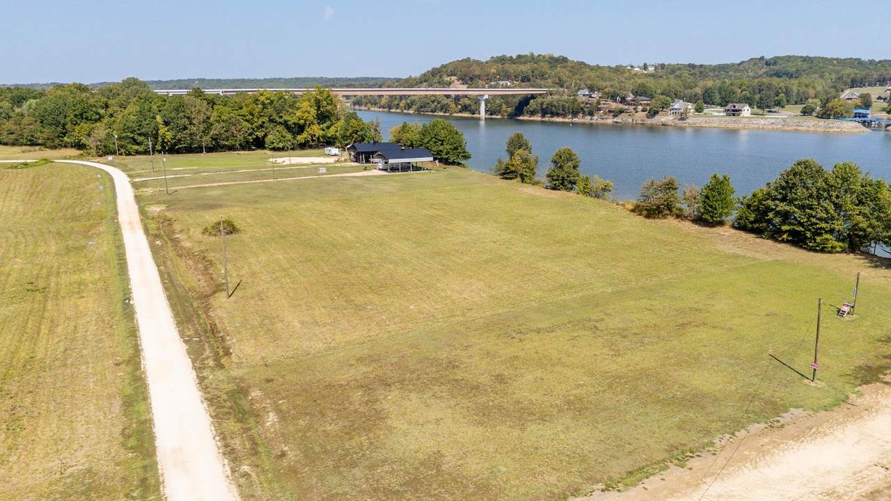 https://bt-photos.global.ssl.fastly.net/nashville/1280_boomver_1_RTC3147981-1.jpg