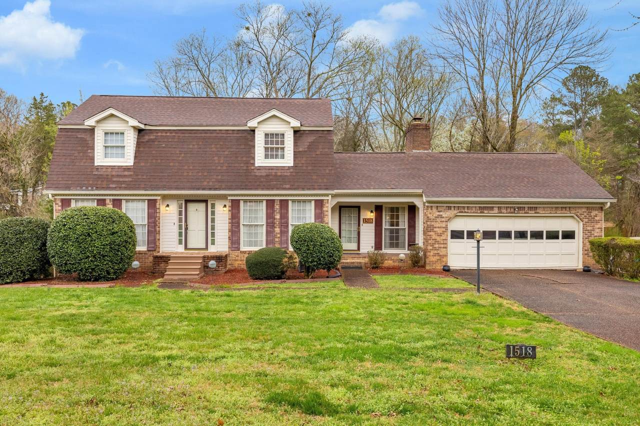 1518 Everhart Drive - Photo 1