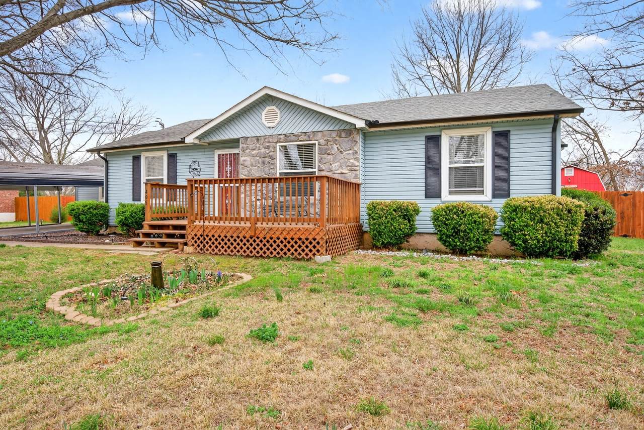 405 Buckeye Ln - Photo 1