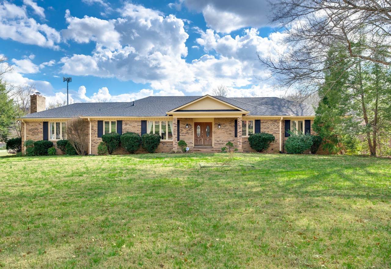 https://bt-photos.global.ssl.fastly.net/nashville/1280_boomver_1_RTC3148071-1.jpg