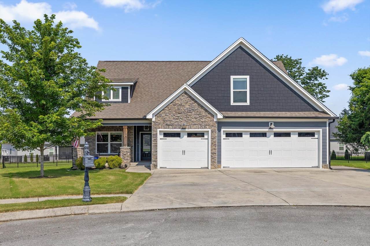 7904 Frostwood Lane - Photo 1