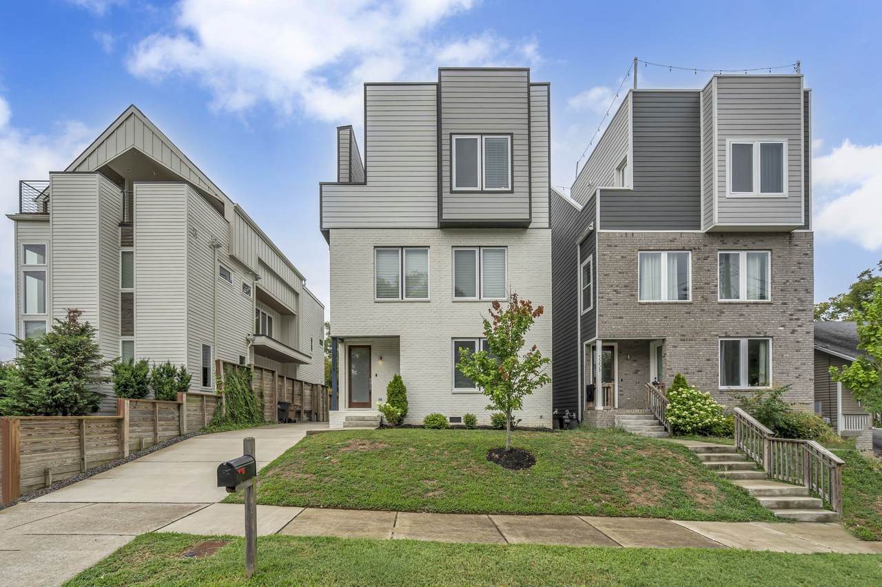 525 31st Ave - Photo 1