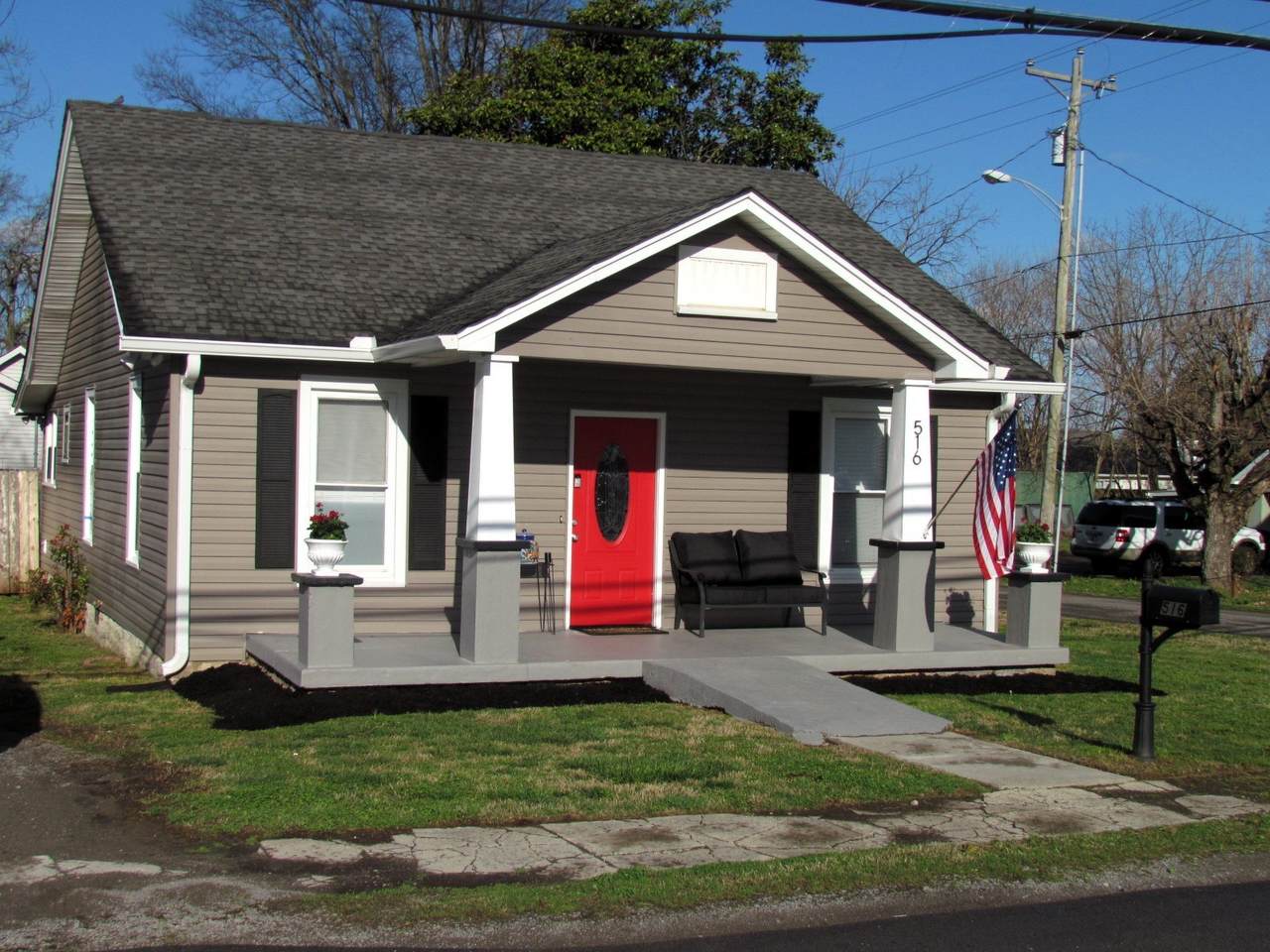 516 Wilson Ave - Photo 1