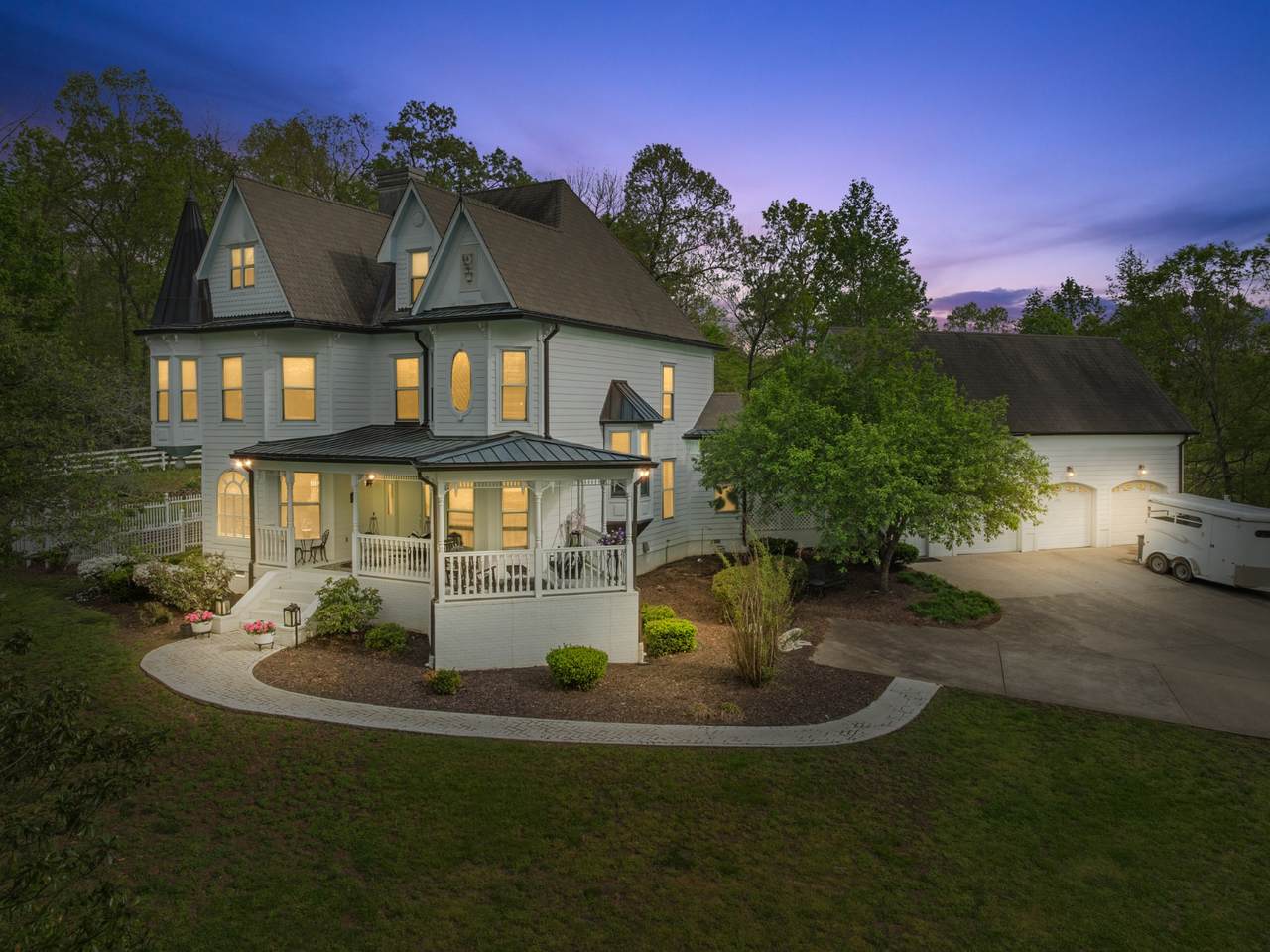 515 Cox Hollow Rd - Photo 1