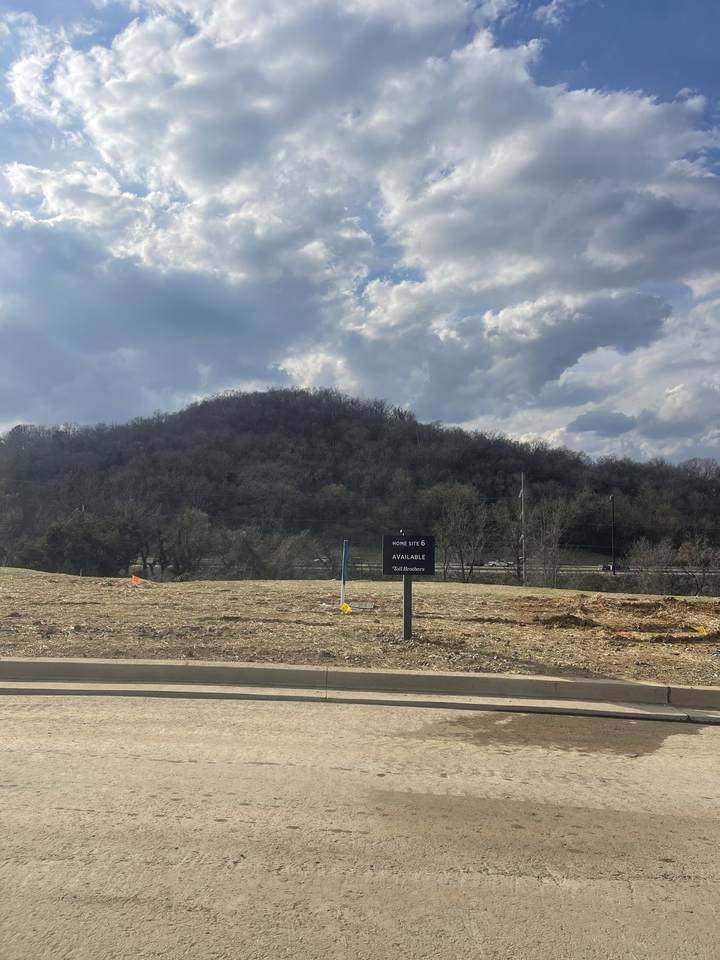 https://bt-photos.global.ssl.fastly.net/nashville/1280_boomver_1_RTC3148198-1.jpg