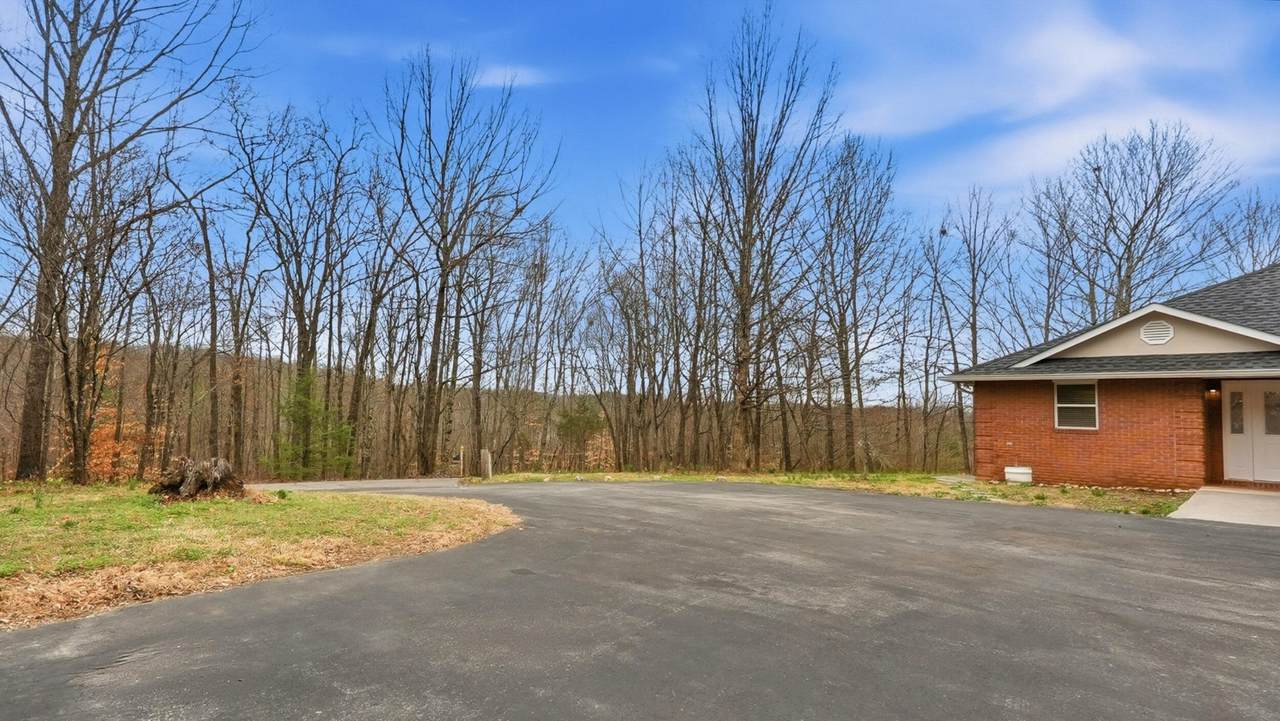 https://bt-photos.global.ssl.fastly.net/nashville/1280_boomver_1_RTC3148231-1.jpg