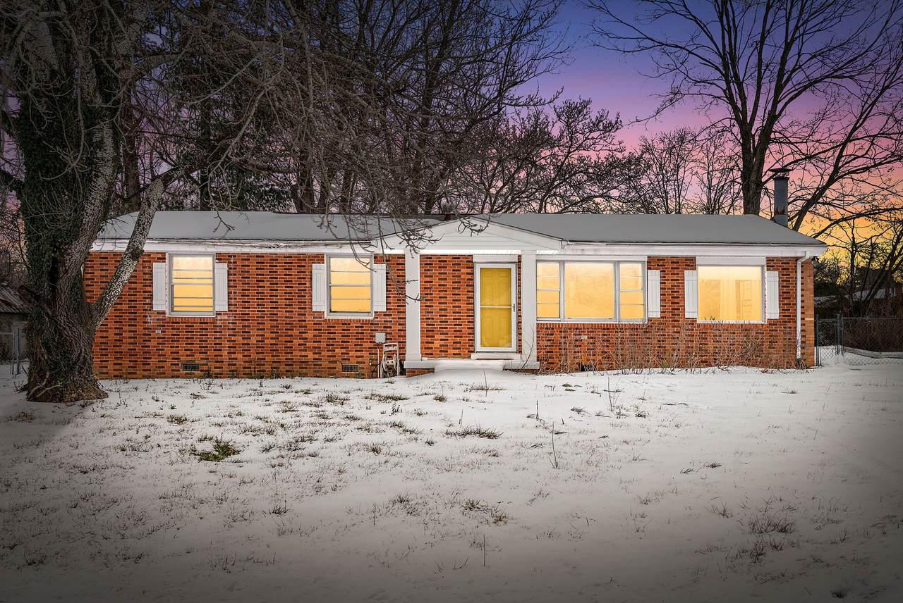 10 Jana Dr - Photo 1