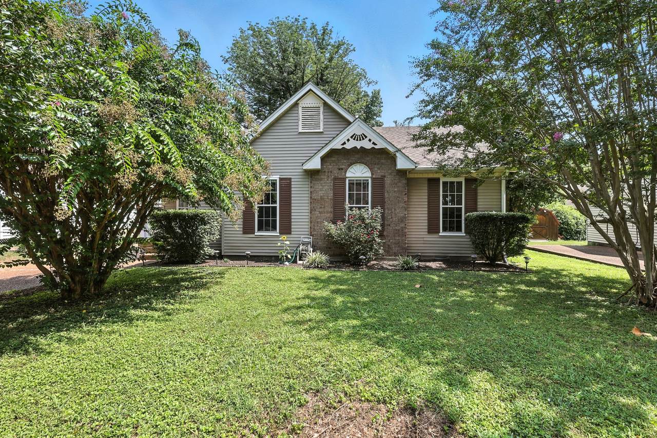 1121 Jacksons Valley Rd - Photo 1