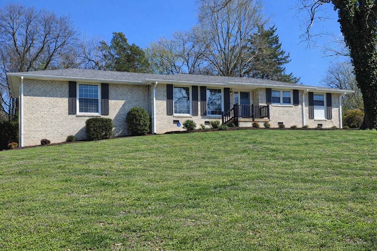 742 Currey Rd - Photo 1