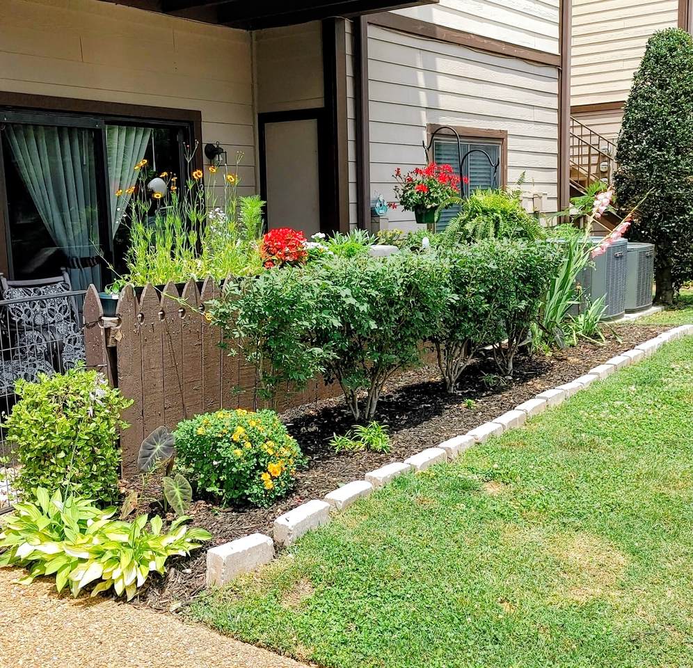 133 Hicks Rd - Photo 1