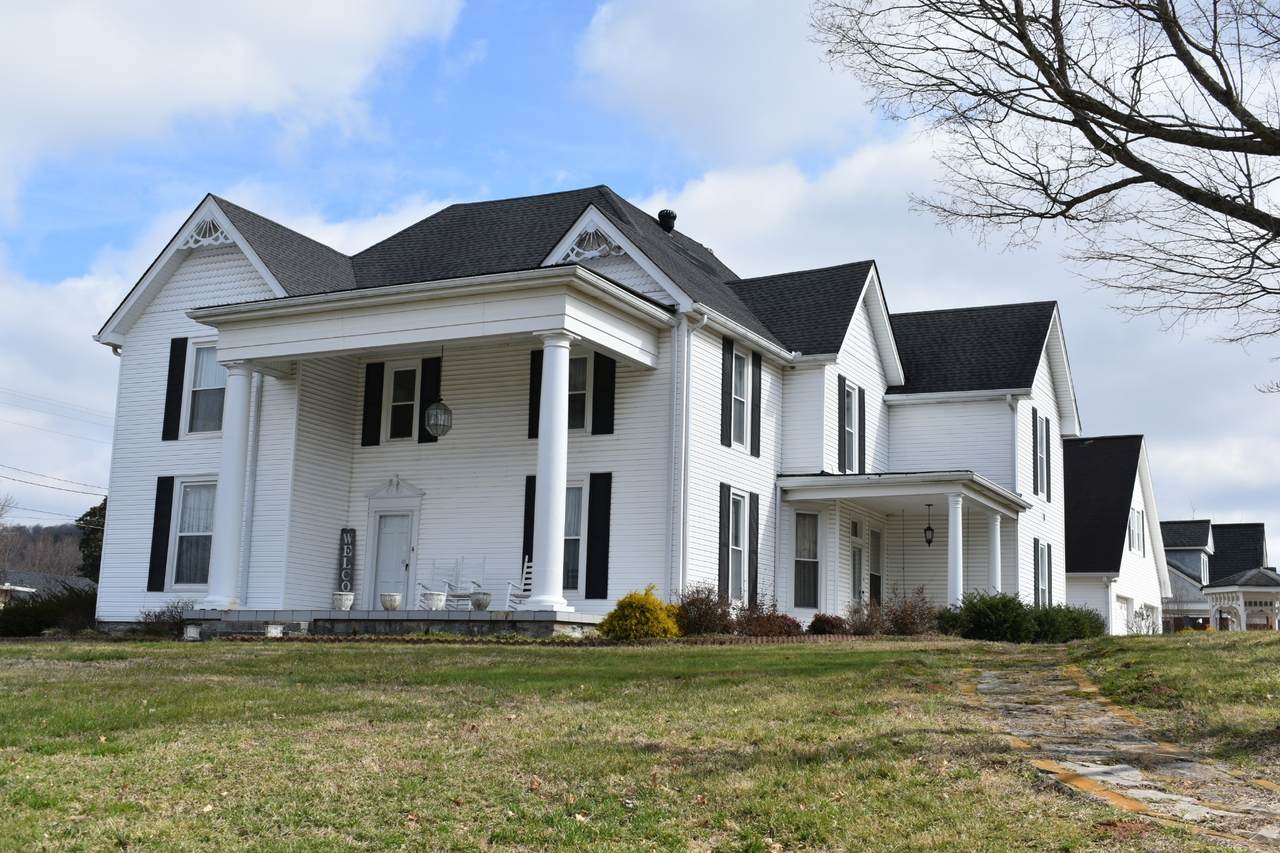 618 Main St - Photo 1