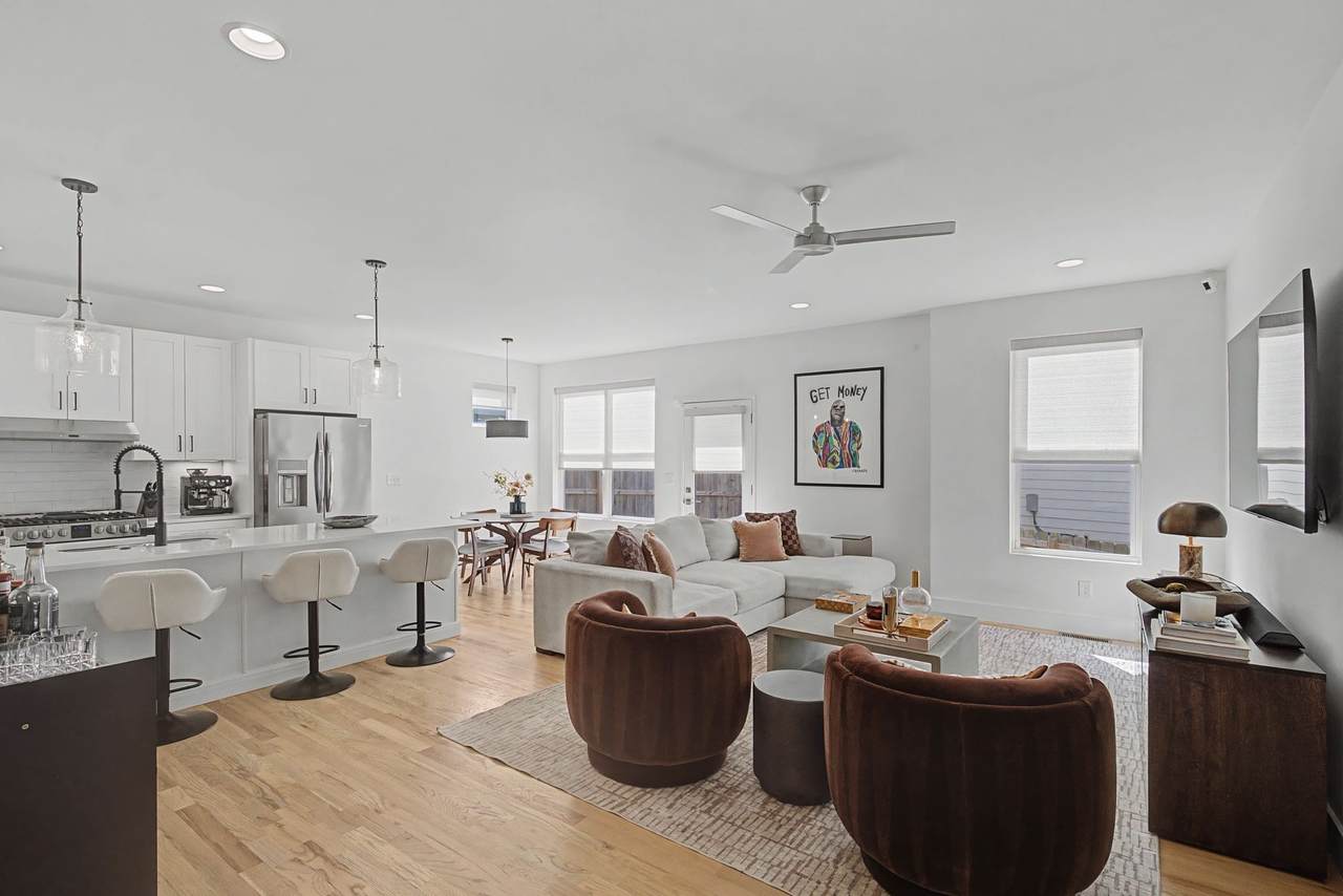 206 Ben Allen Rd - Photo 1