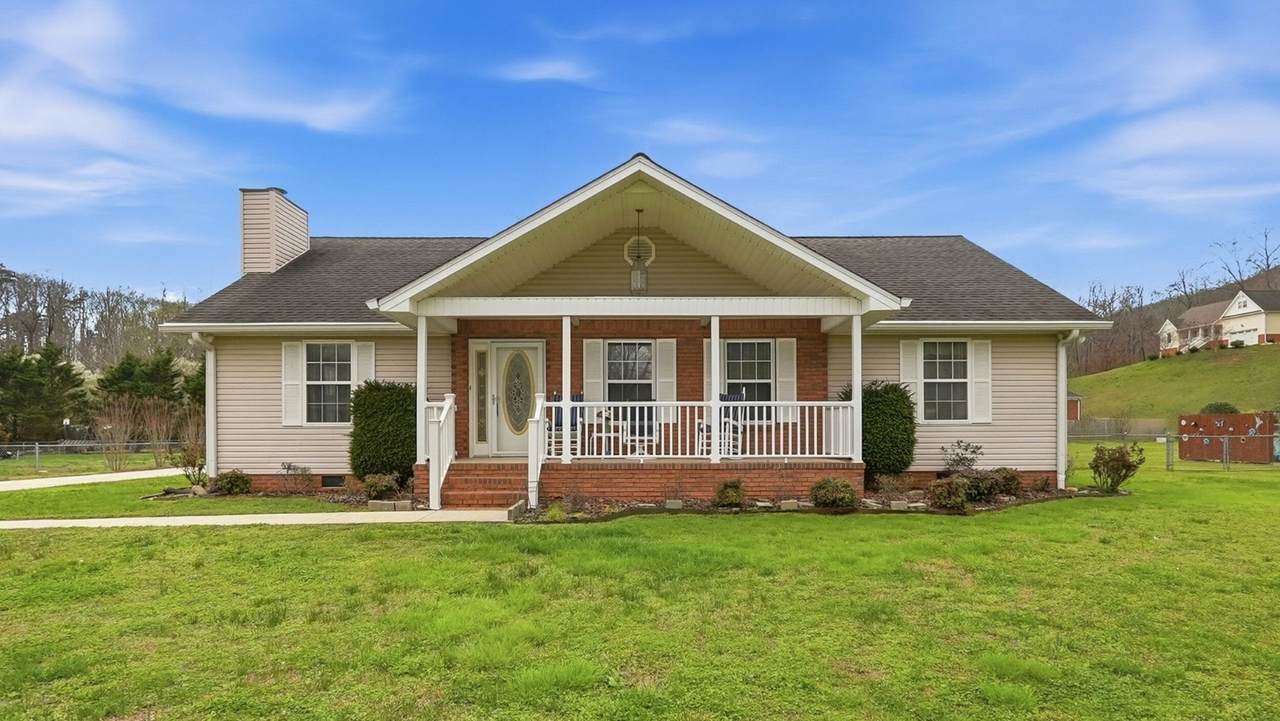 120 Graves Road - Photo 1