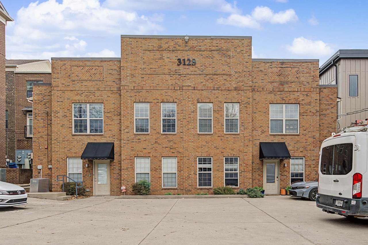 3128 Belwood St - Photo 1