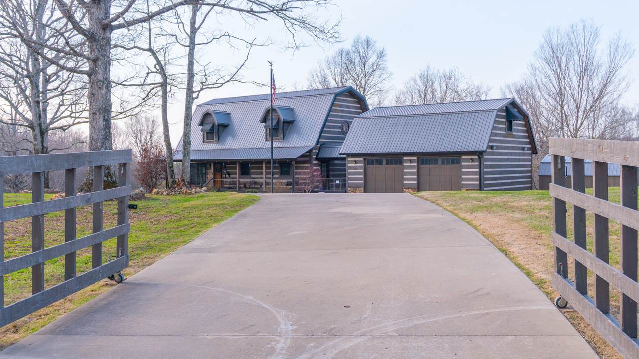 https://bt-photos.global.ssl.fastly.net/nashville/1280_boomver_1_RTC3148711-1.jpg