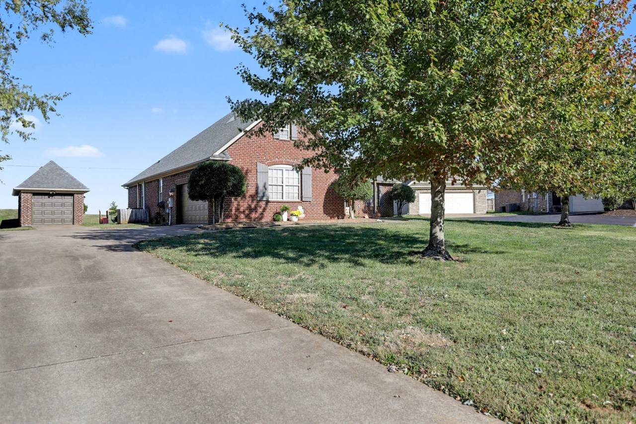 122 Cross Hall Loop - Photo 1